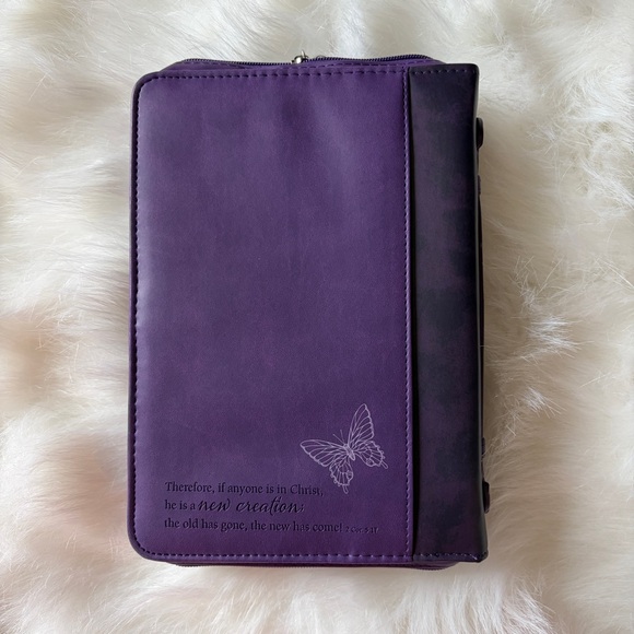 Christian Art Gifts Butterfly Bible Cover - Picture 3 of 13